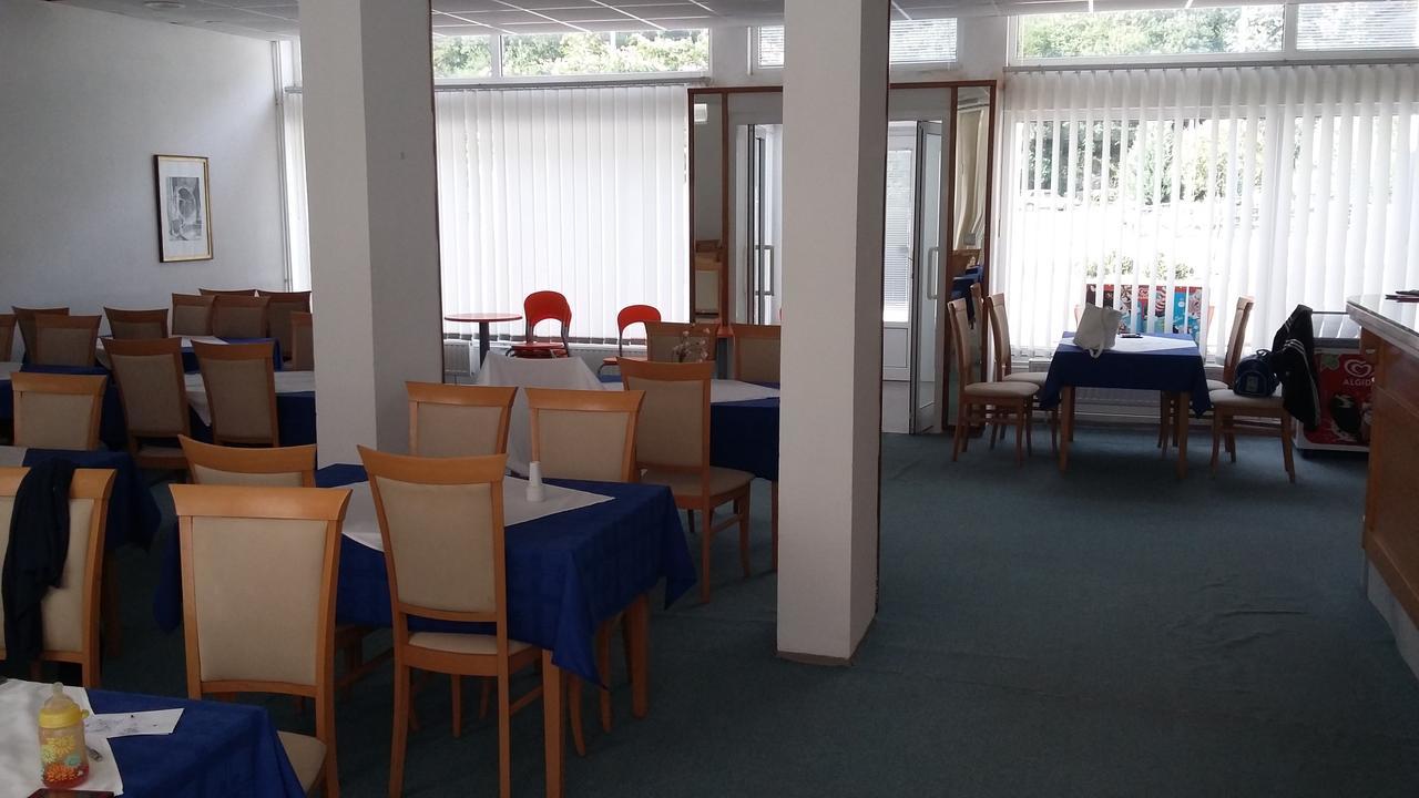Motel And Restaurant Odusak Dreznjak Экстерьер фото